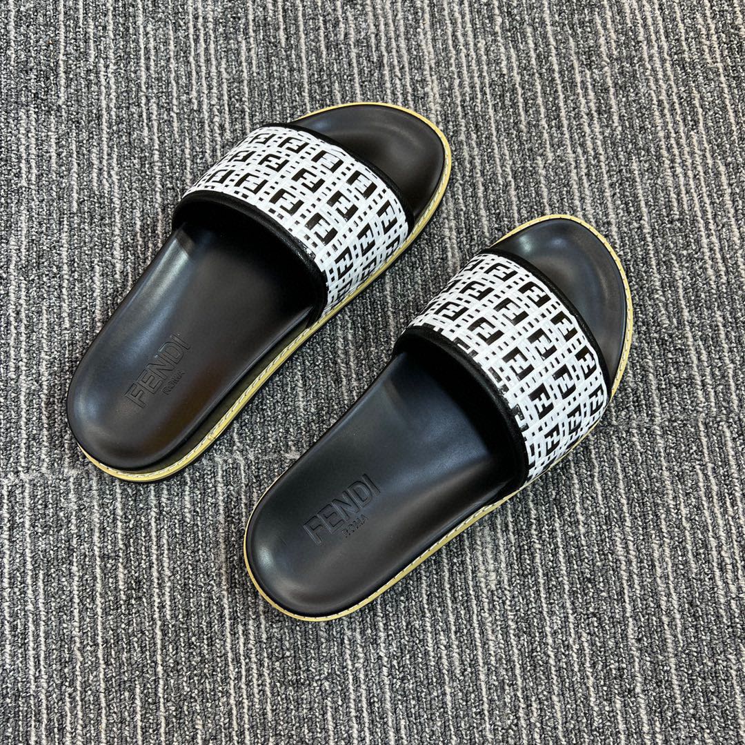 Z5XF104 Popular Slippers