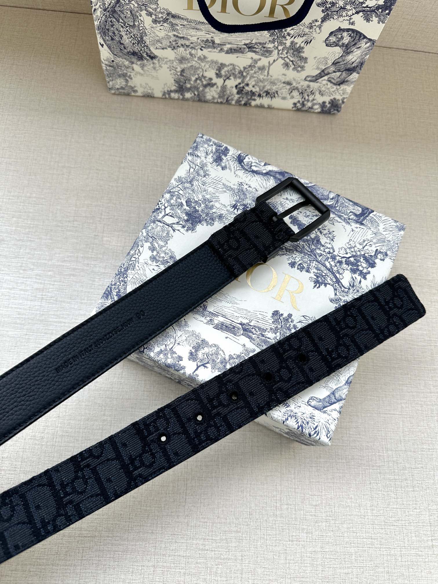P1Q115D25 Popular High quality belt With full package