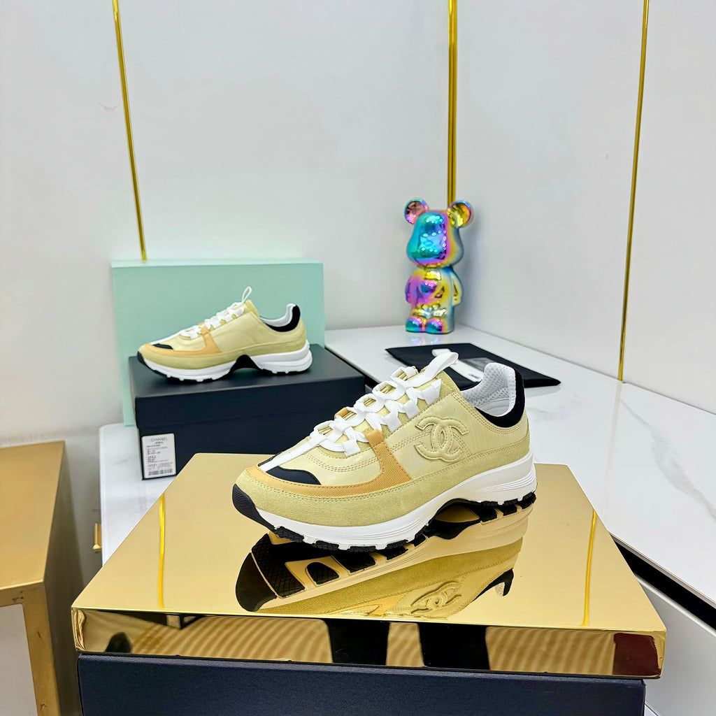Z2R85C7  Popular high quality shoes