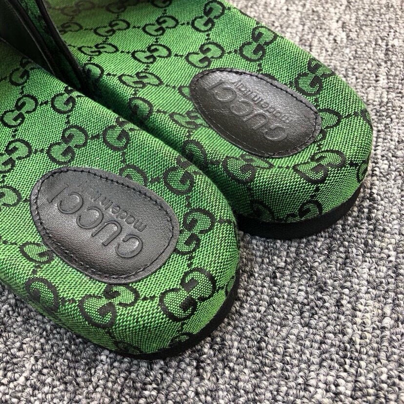Z5R76B3 Popular Slippers