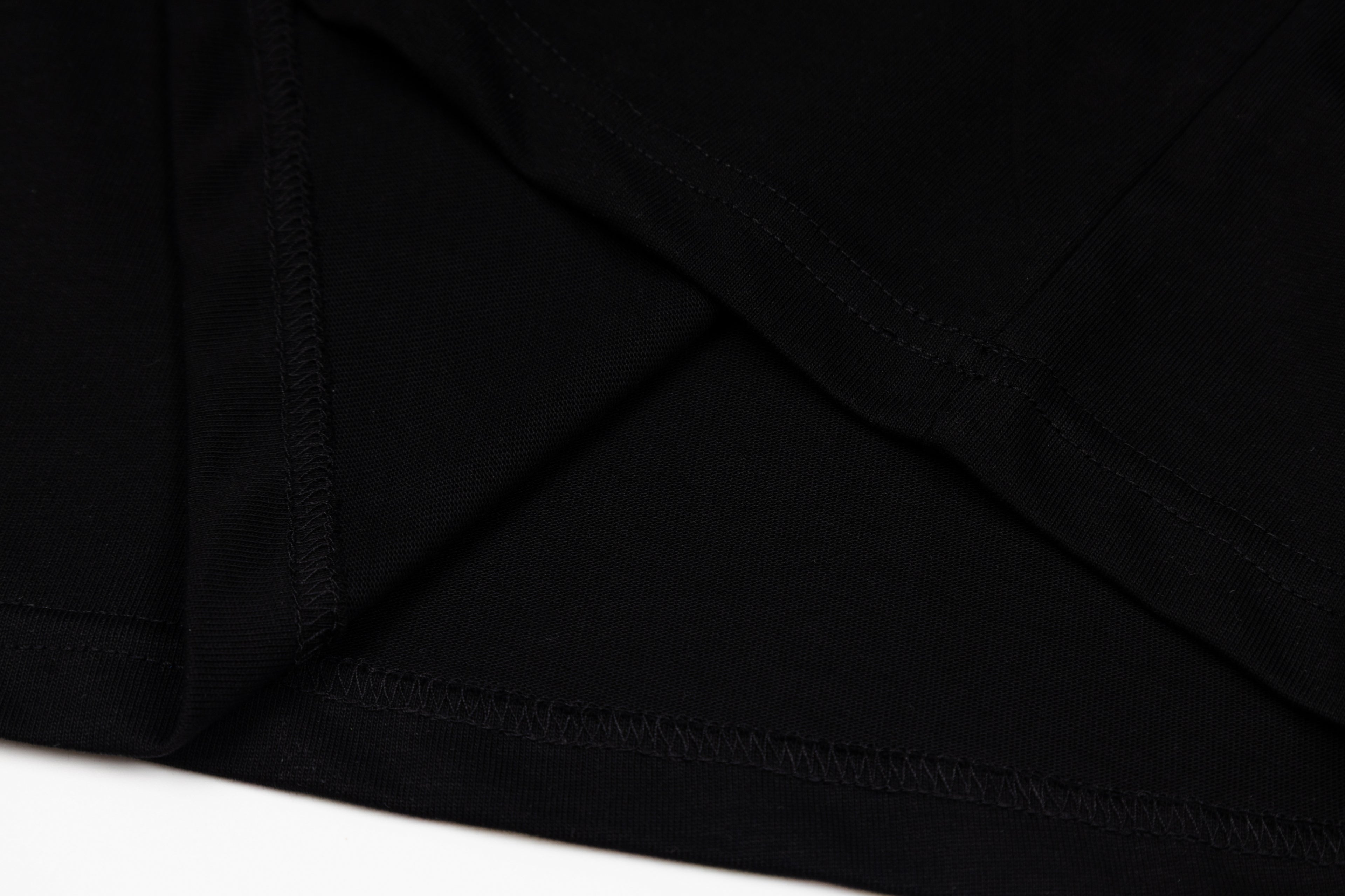 U1R76A42 Popular T-shirts
