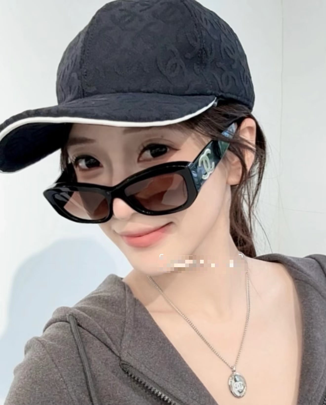 M1Q85C23 Popular hats