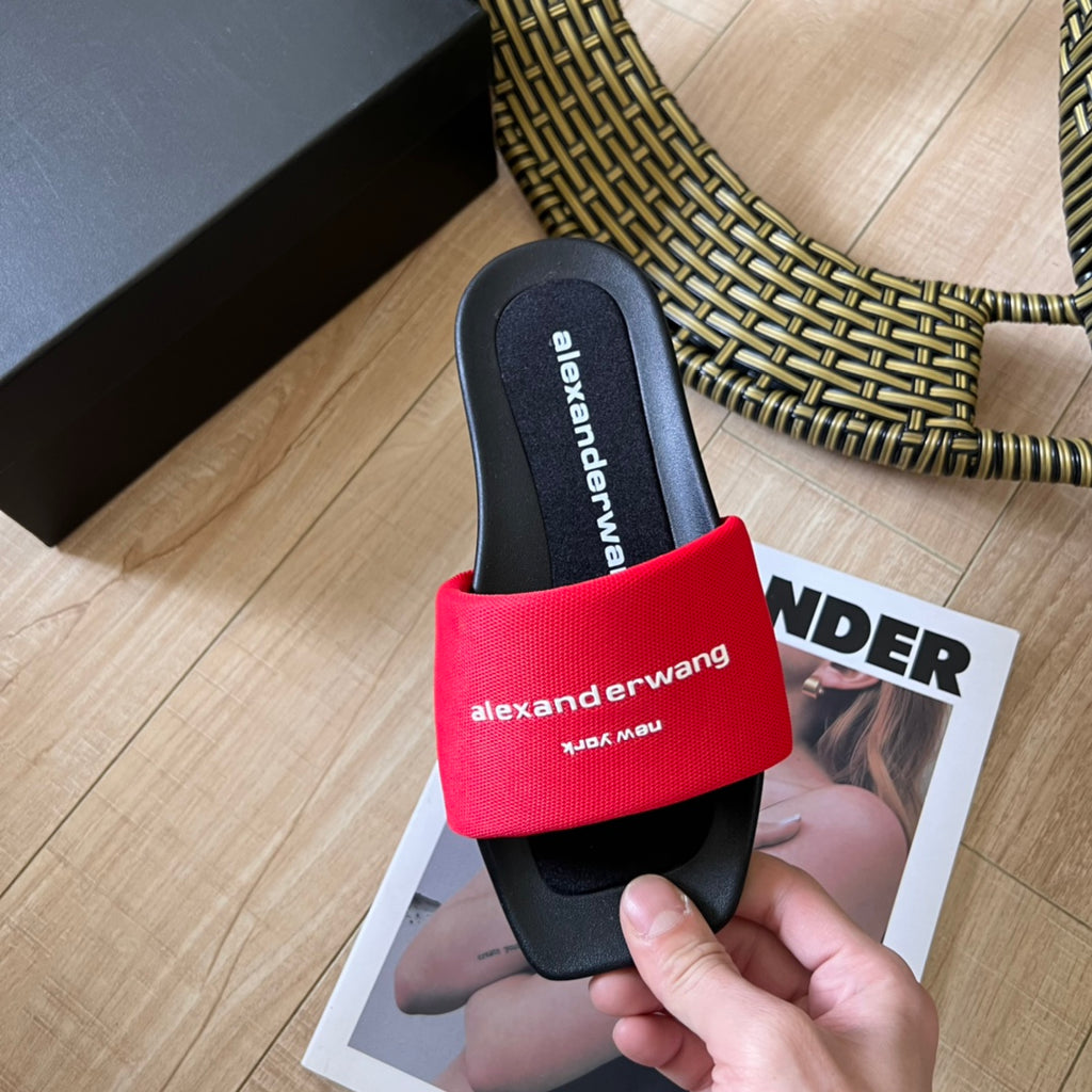 Z1ZZA5 Popular Slippers
