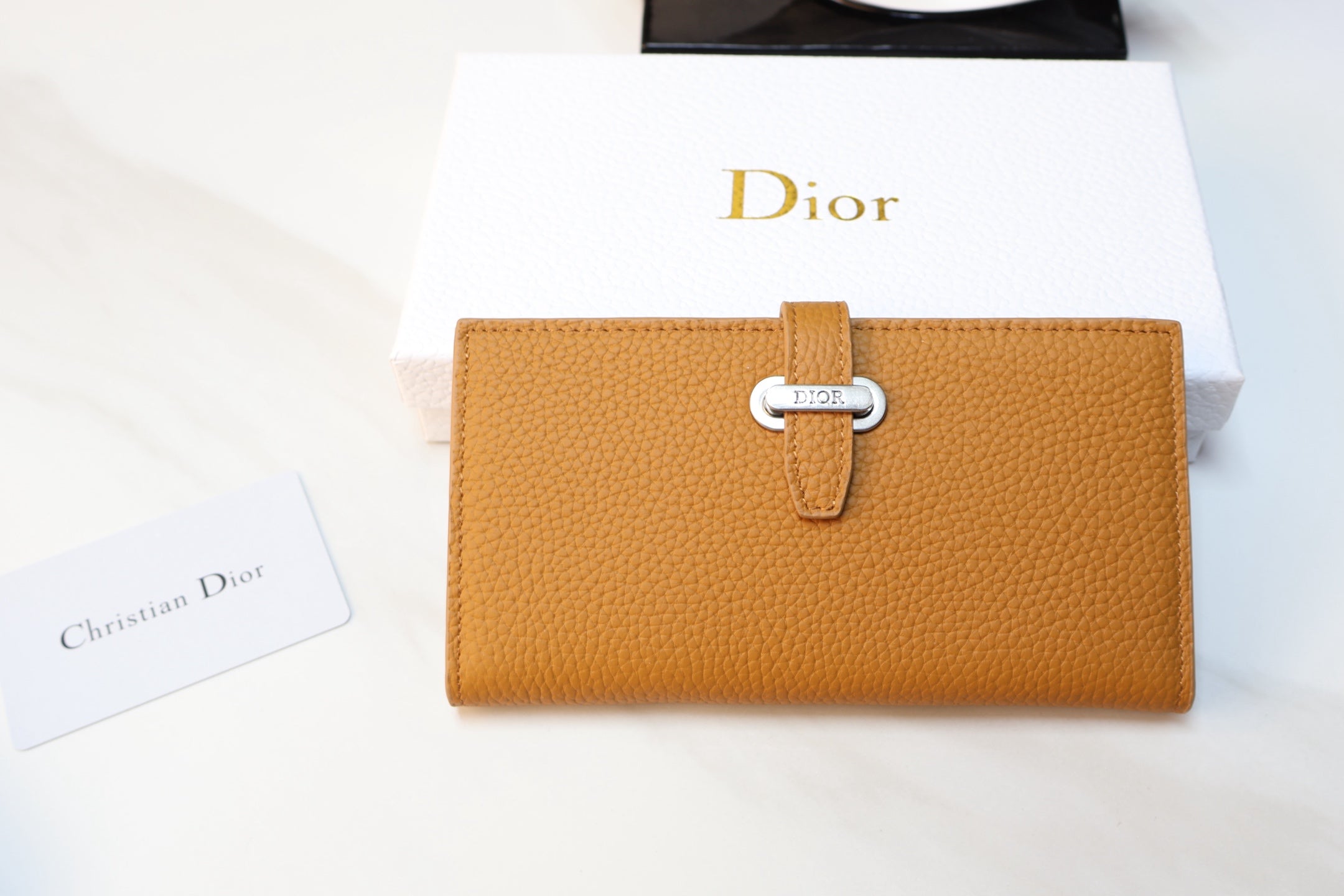 B1R15D100 Popular  leather bag