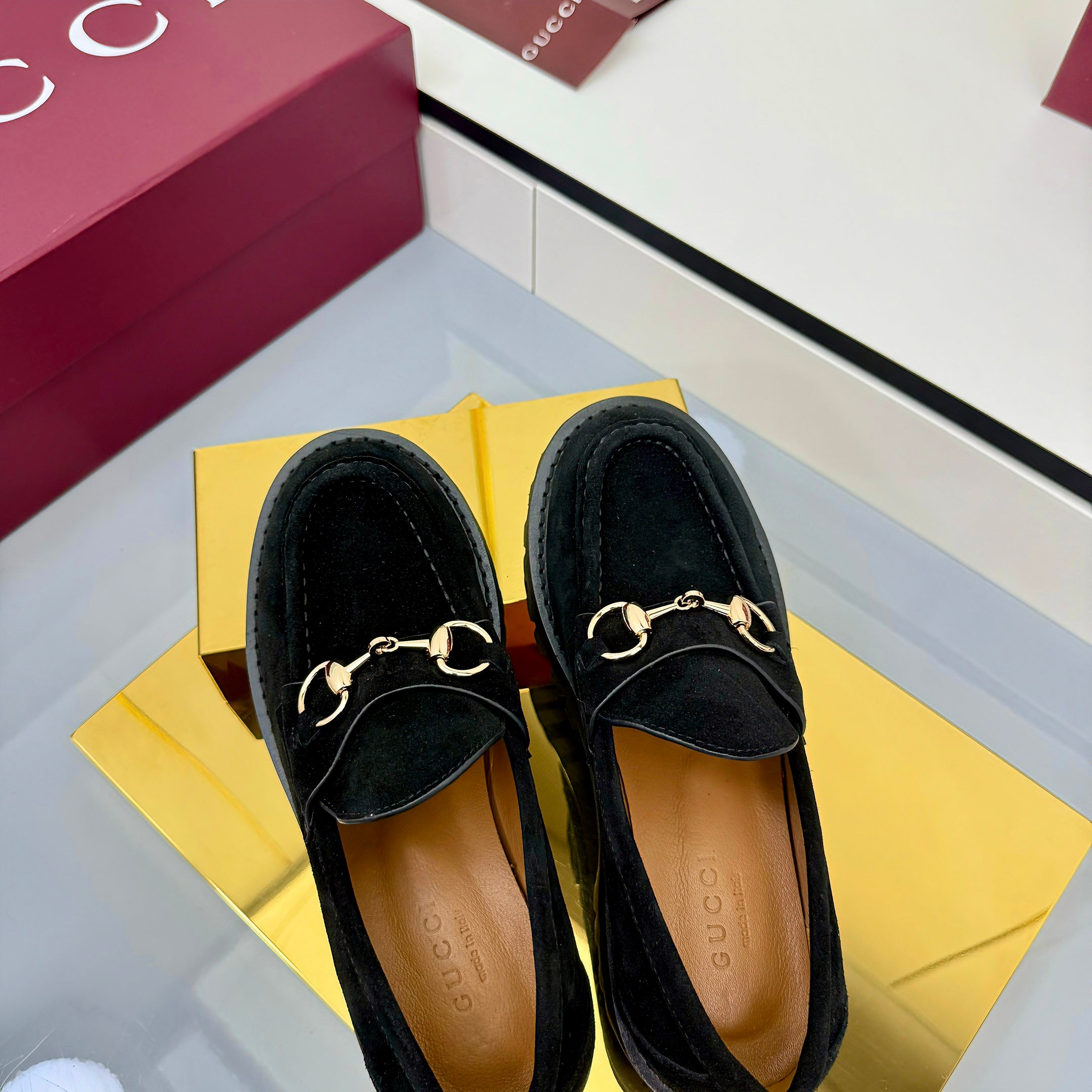 Z2Q105B304 Popular high-quality Shoes
