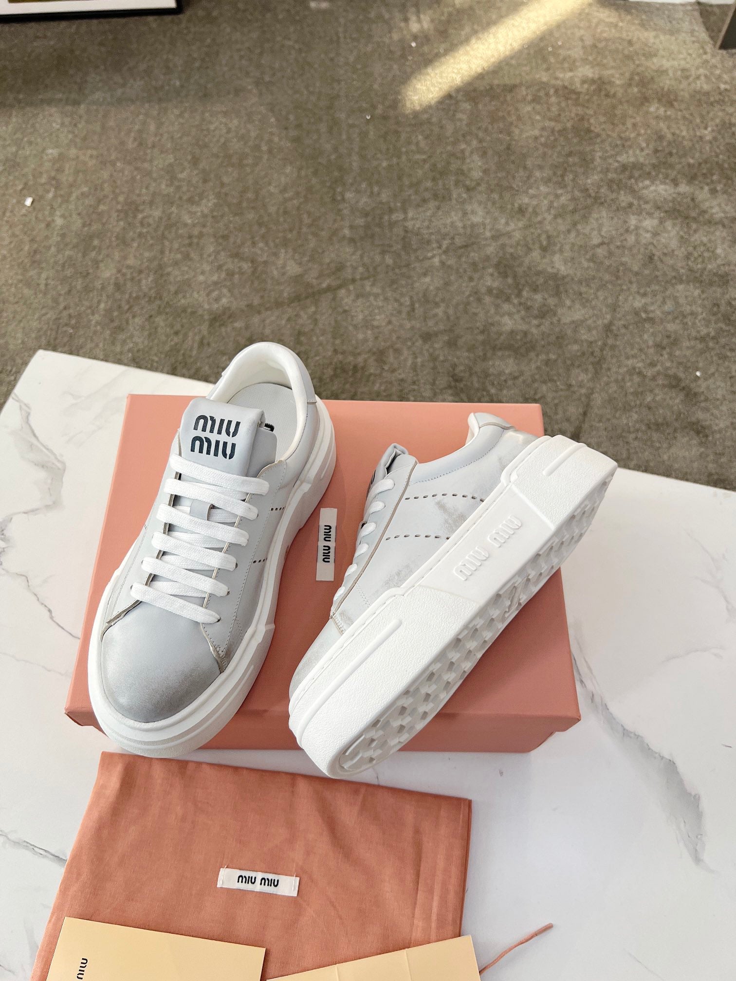 Z2Z85A55 Popular high-quality shoes