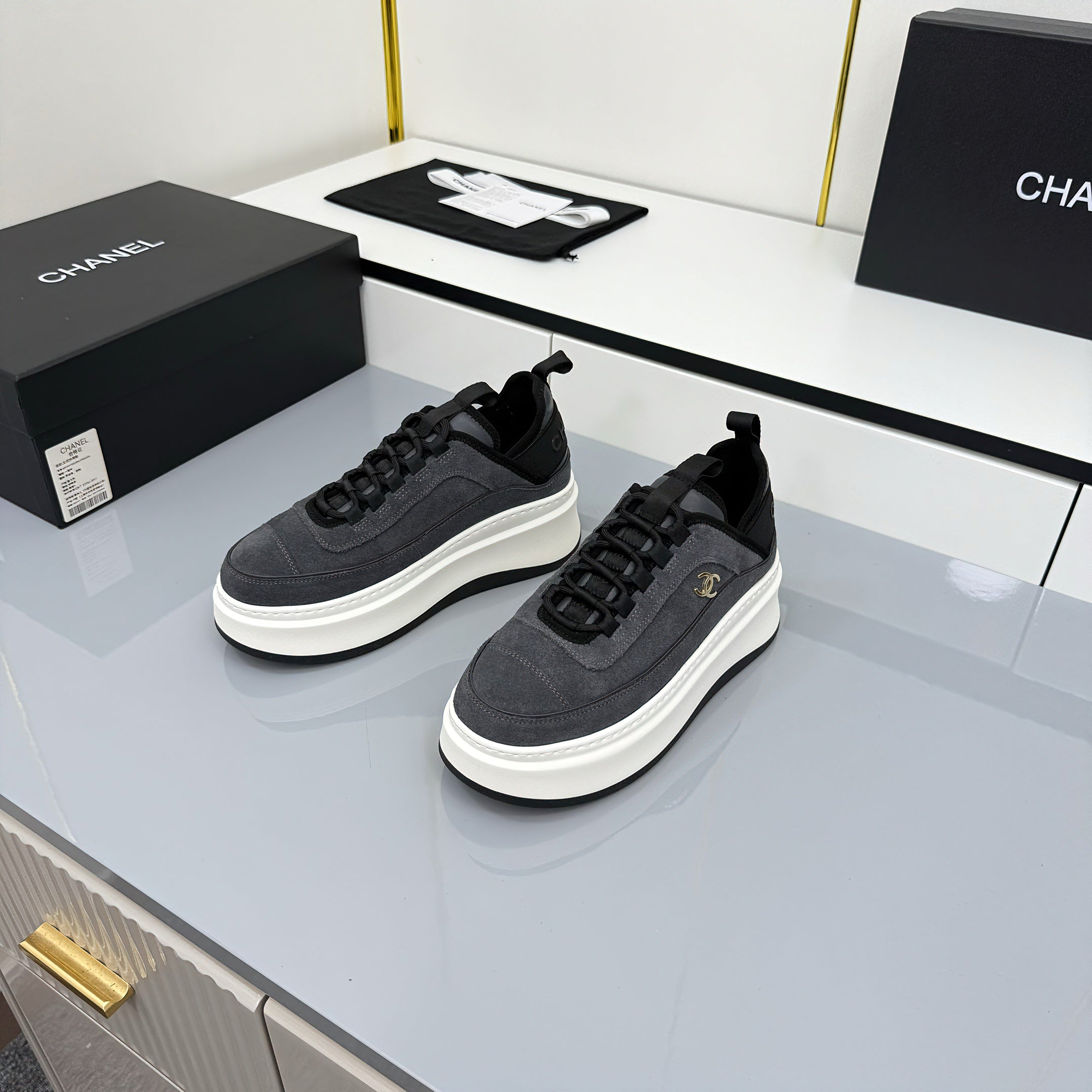 Z2Q105C392 Popular high-quality Shoes