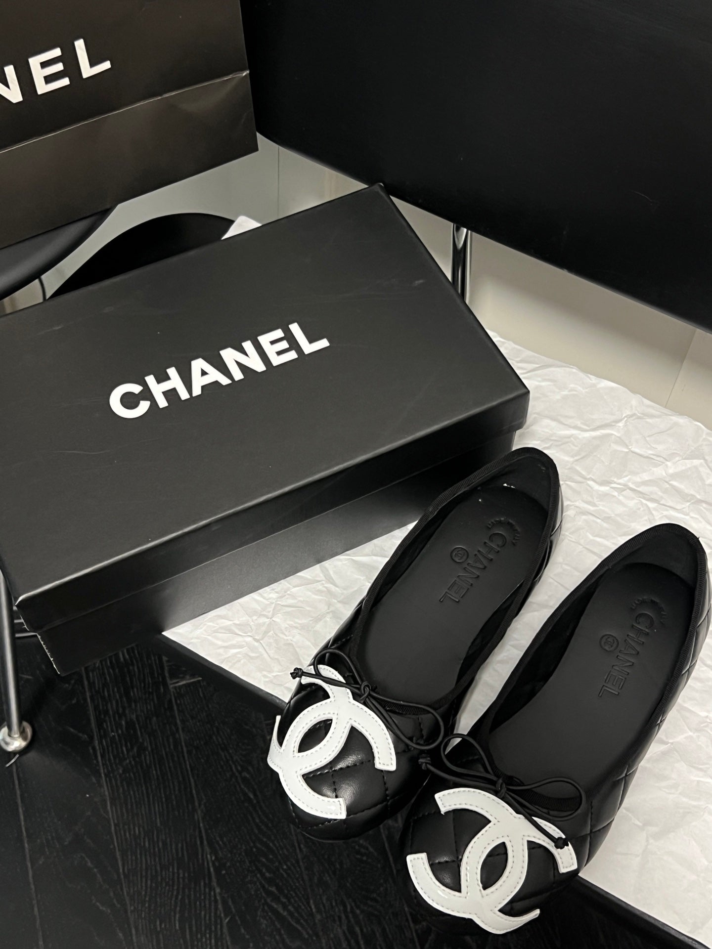 Z1Q105C364 Popular Shoes