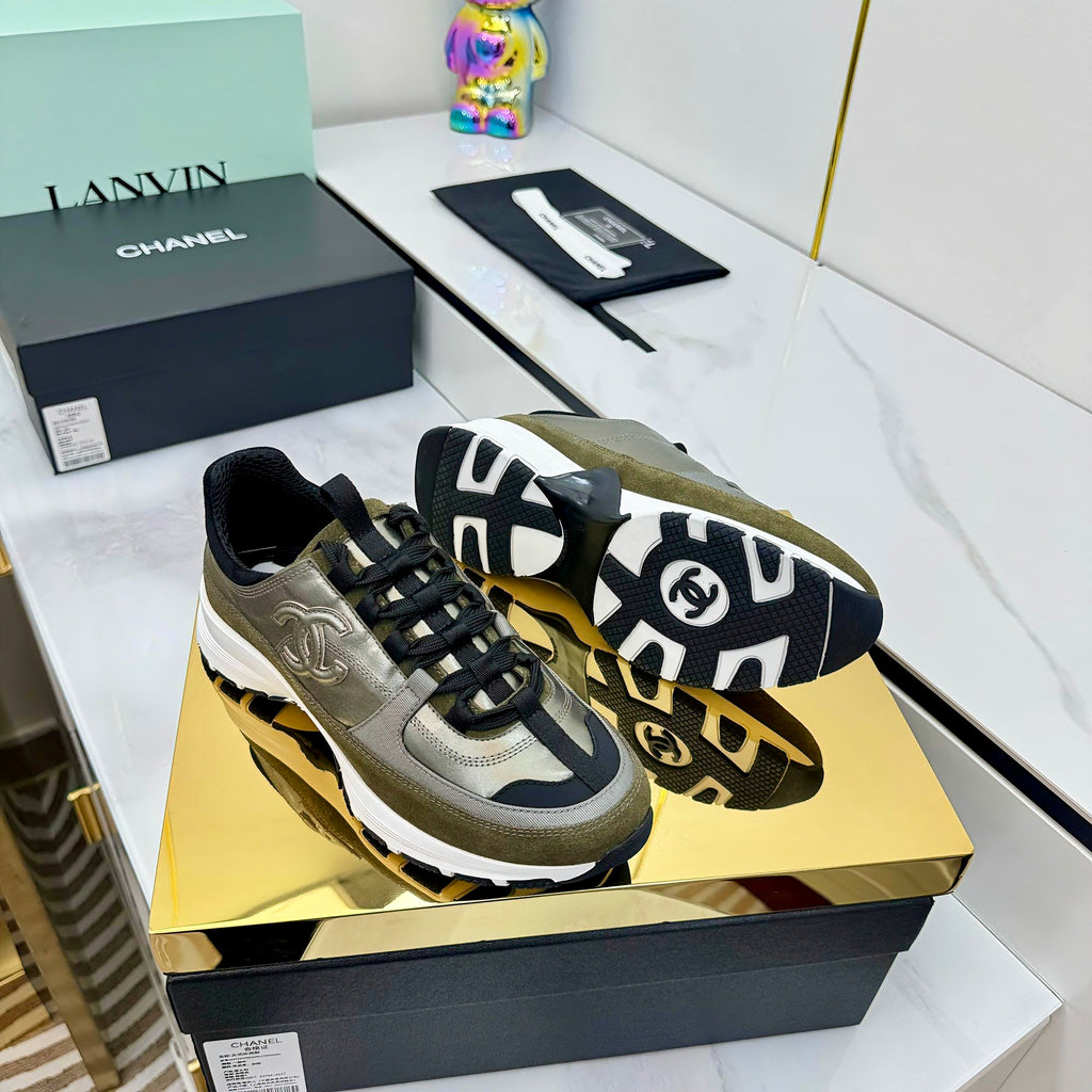 Z2R85C7  Popular high quality shoes