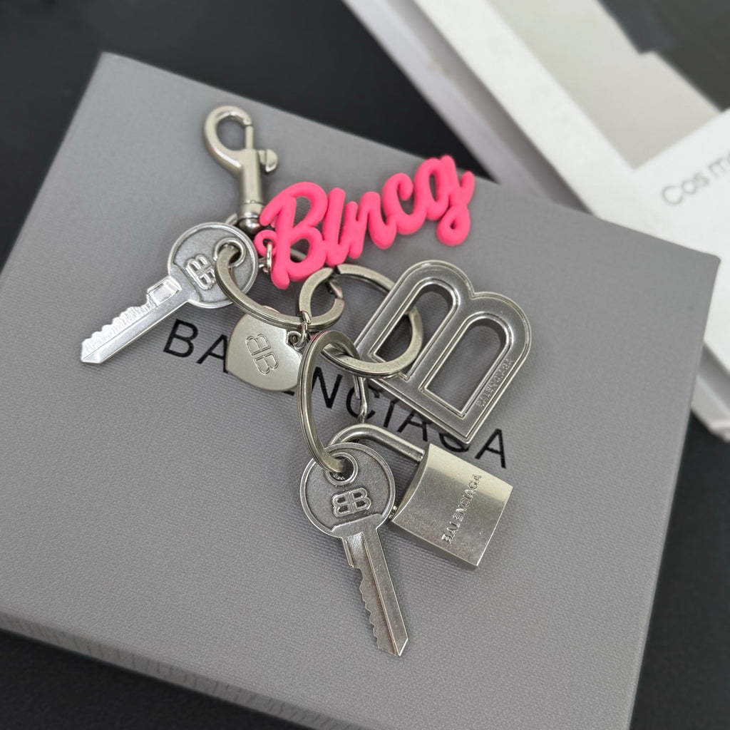 A1R46J39 Popular bag 's charms accessories