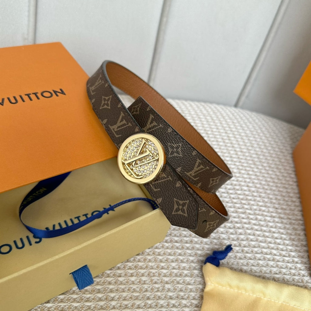P1Q64E71 Popular  High quality belt With full package