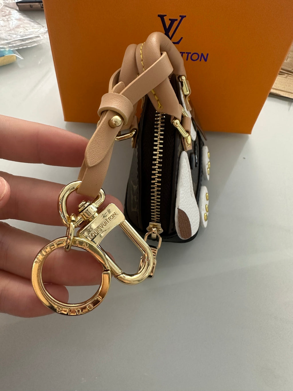 A1R76E101 Popular bag 's charms accessories