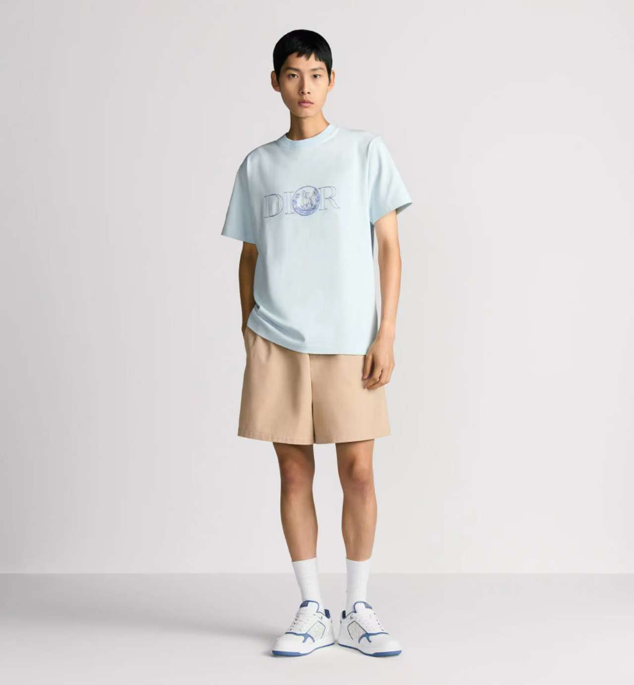 U1N45D2 Popular T-shirt