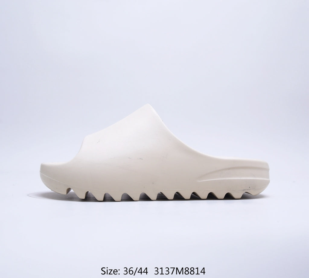 Z4A32 Popular shoes