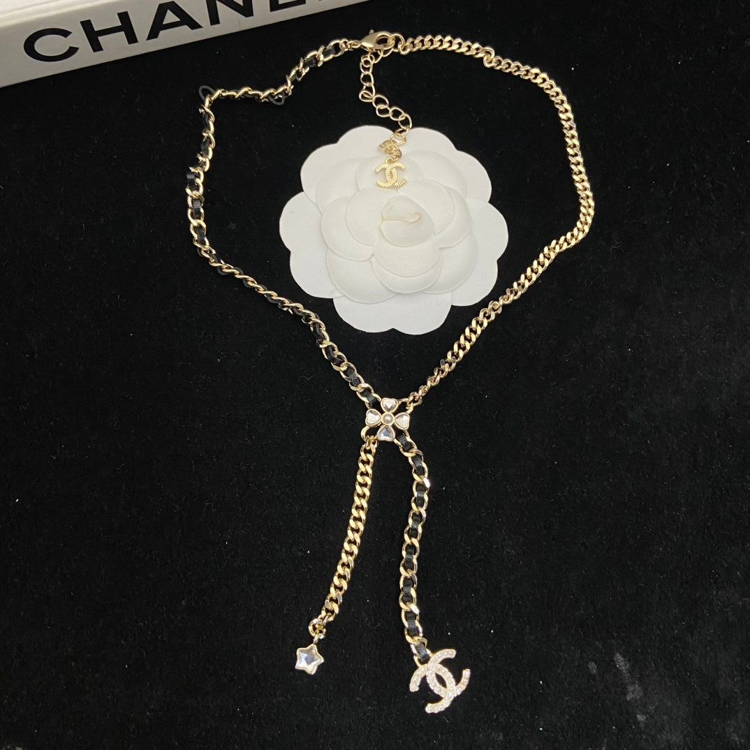 X1Q85C183X Popular Necklace