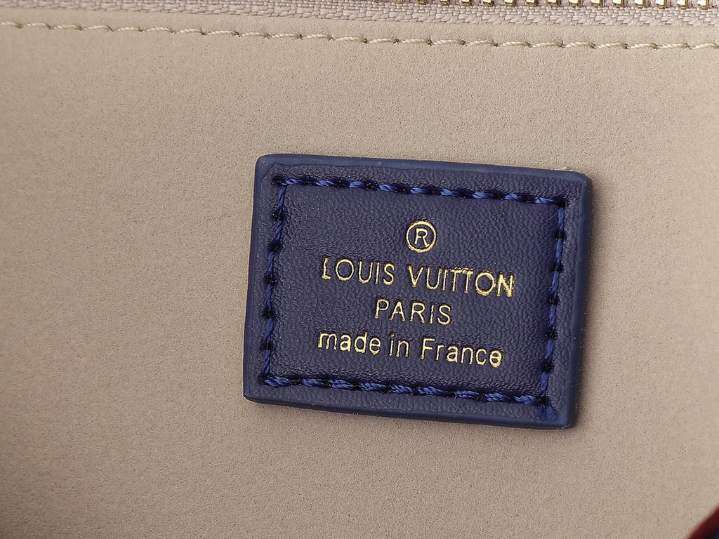B1X45E9 Popular  leather bag