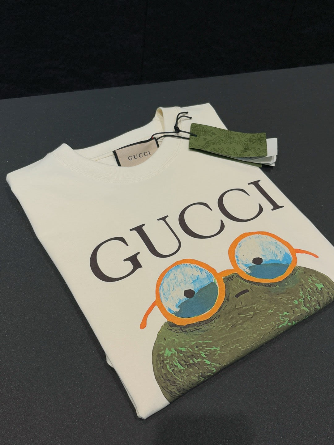 U1R76B48 Popular T-shirts