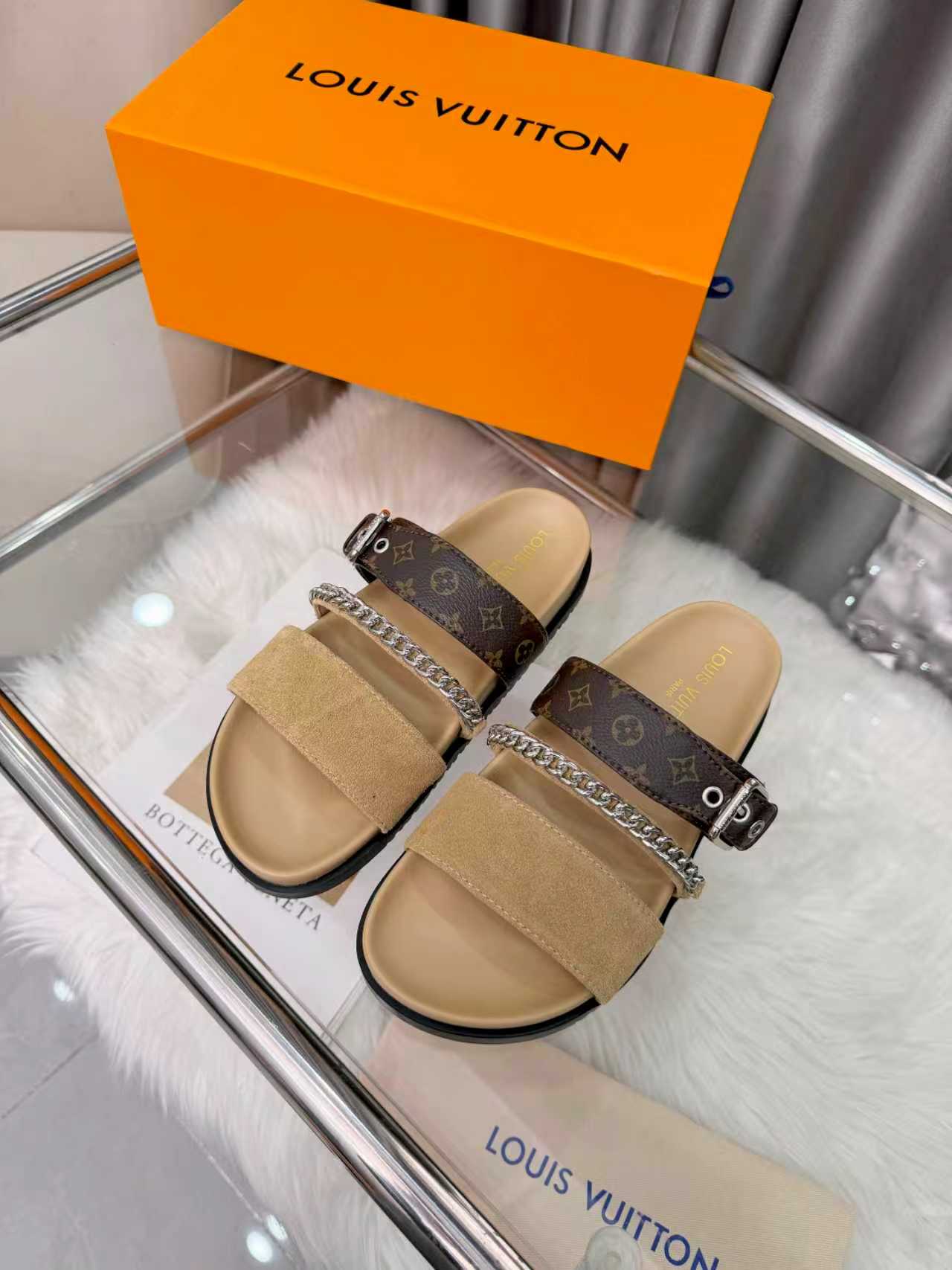 Z2N46E14 Popular high-quality Shoes