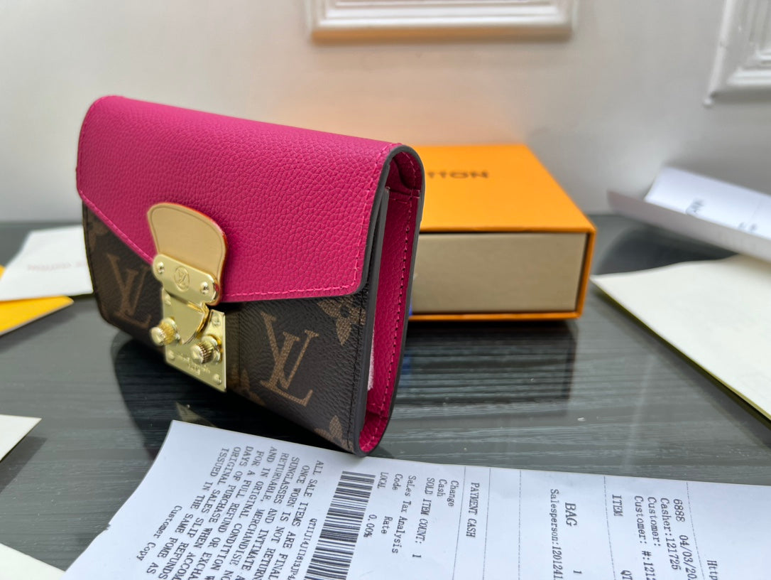 B1N55E43 Popular  leather wallets