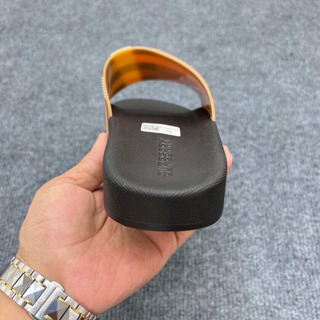 Z5Z35R252 Popular Slippers