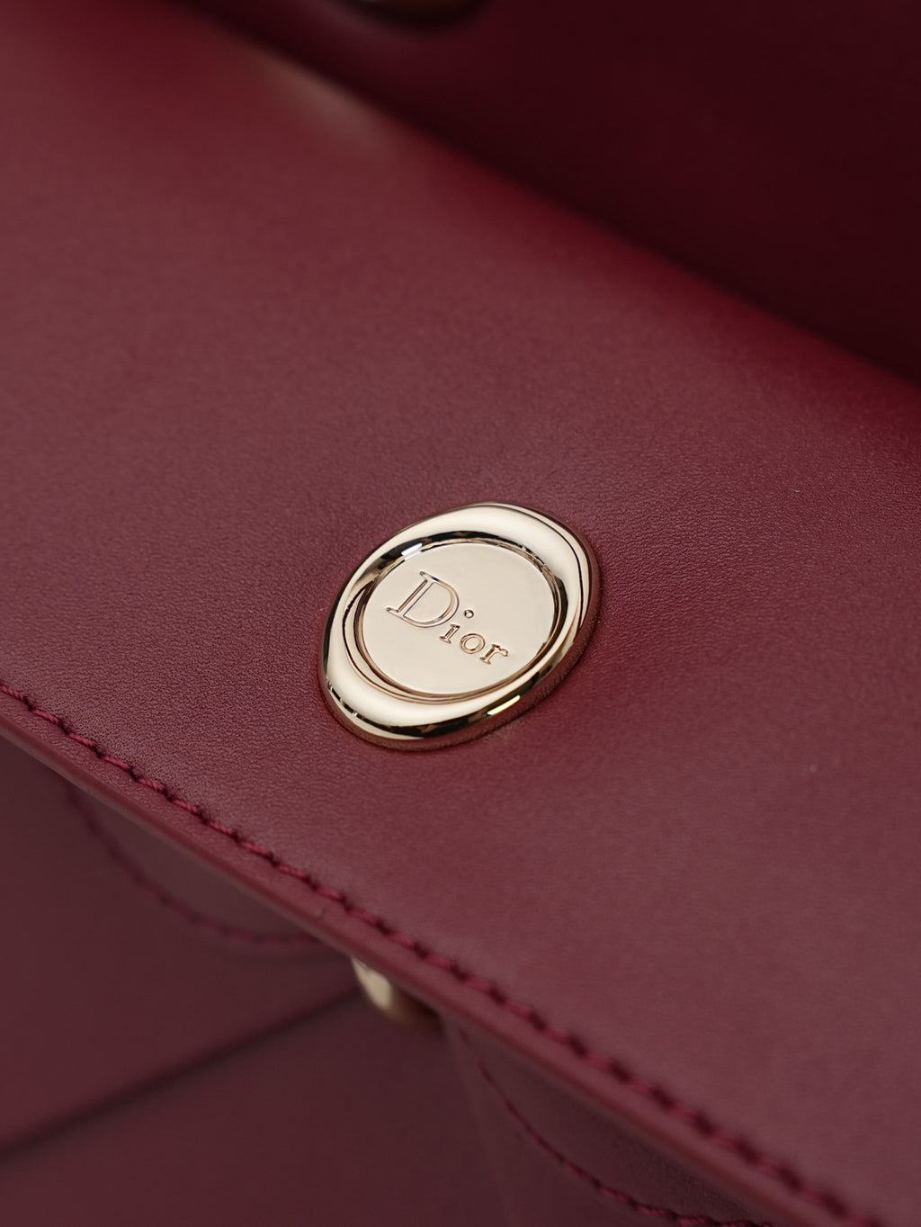 B1P36D89 Popular leather bag