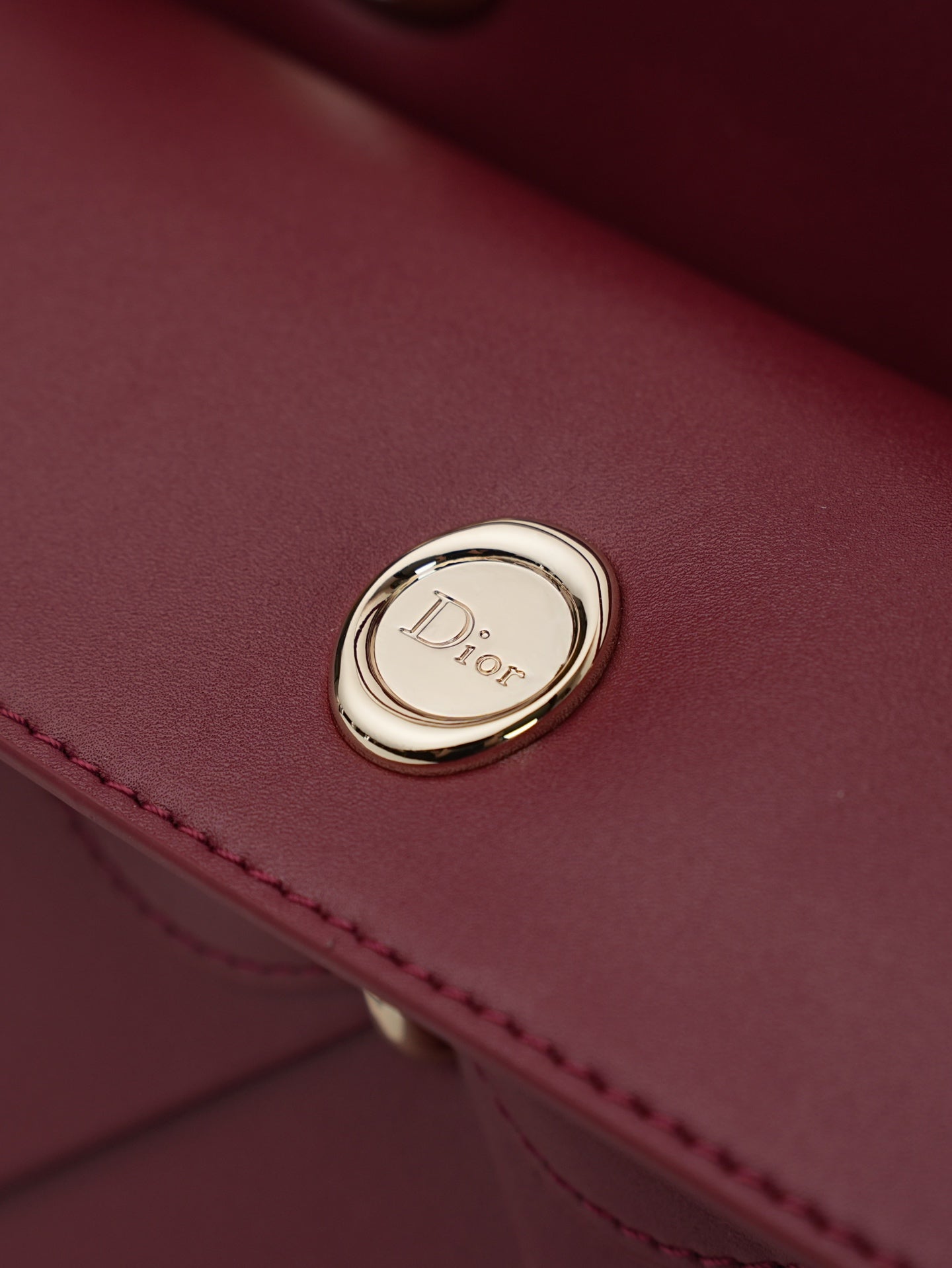 B1P36D89 Popular leather bag