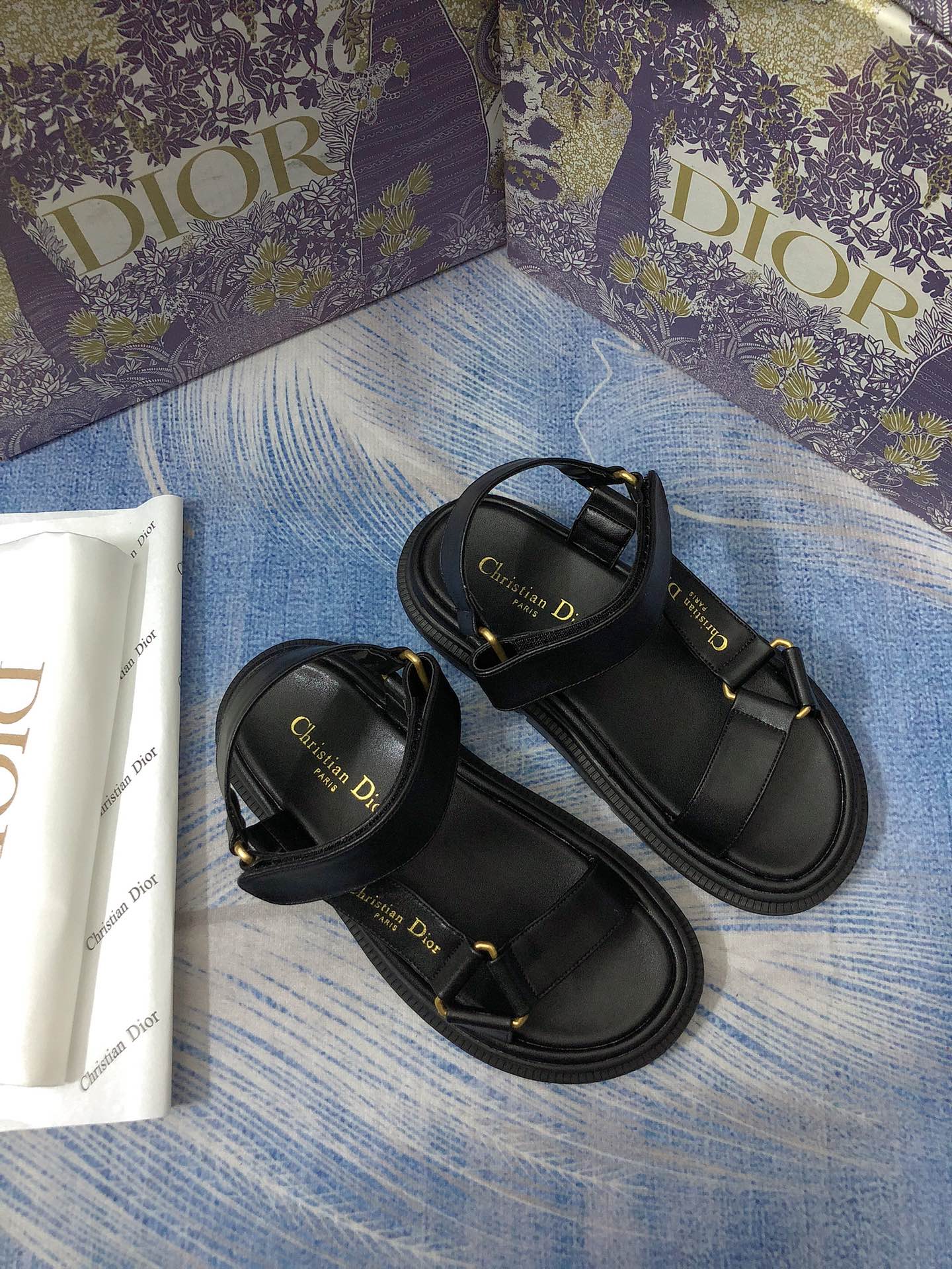 Z1ZD8 Popular sandals
