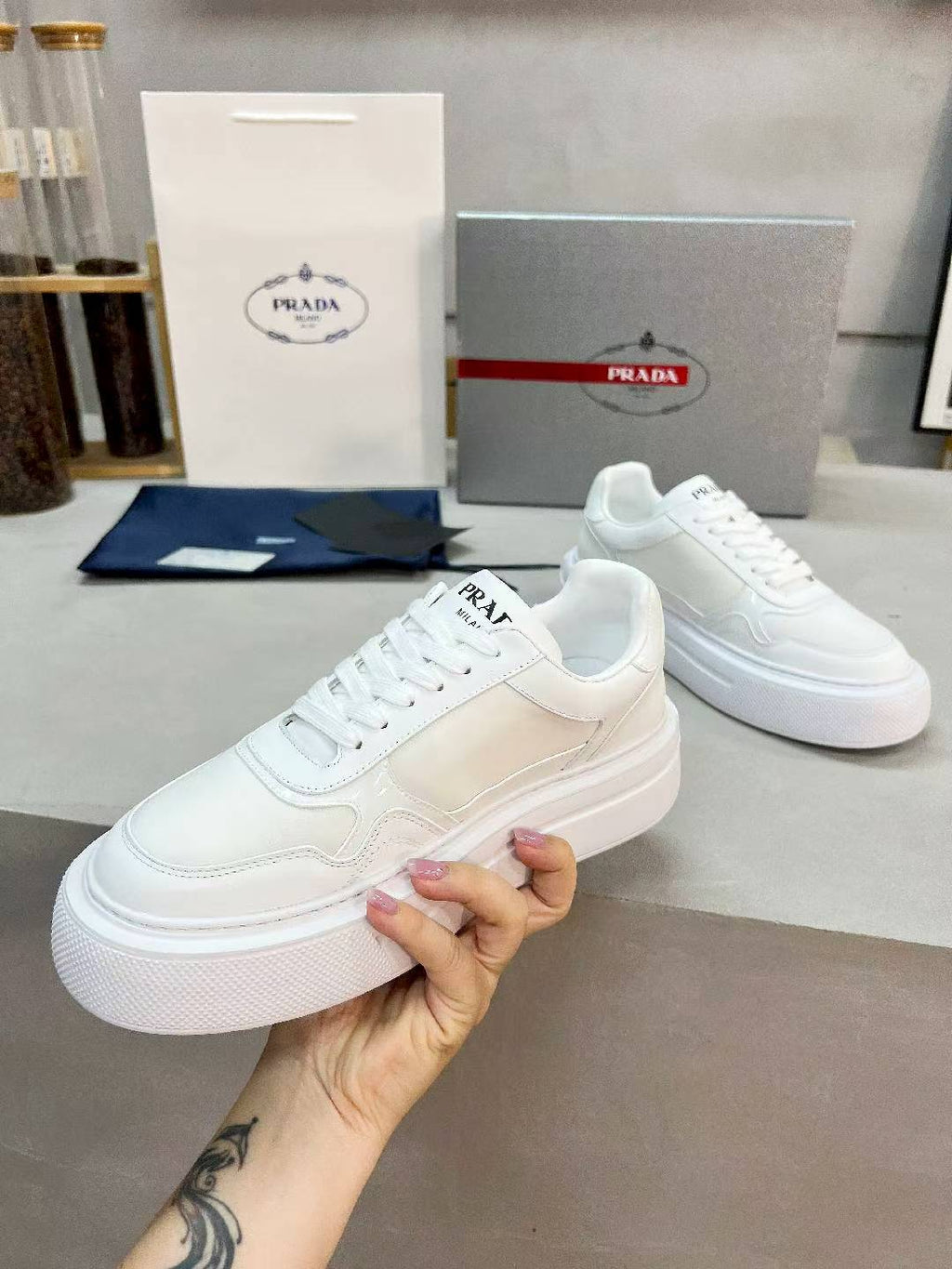 Z2P36P46 Popular high-quality leather Shoes