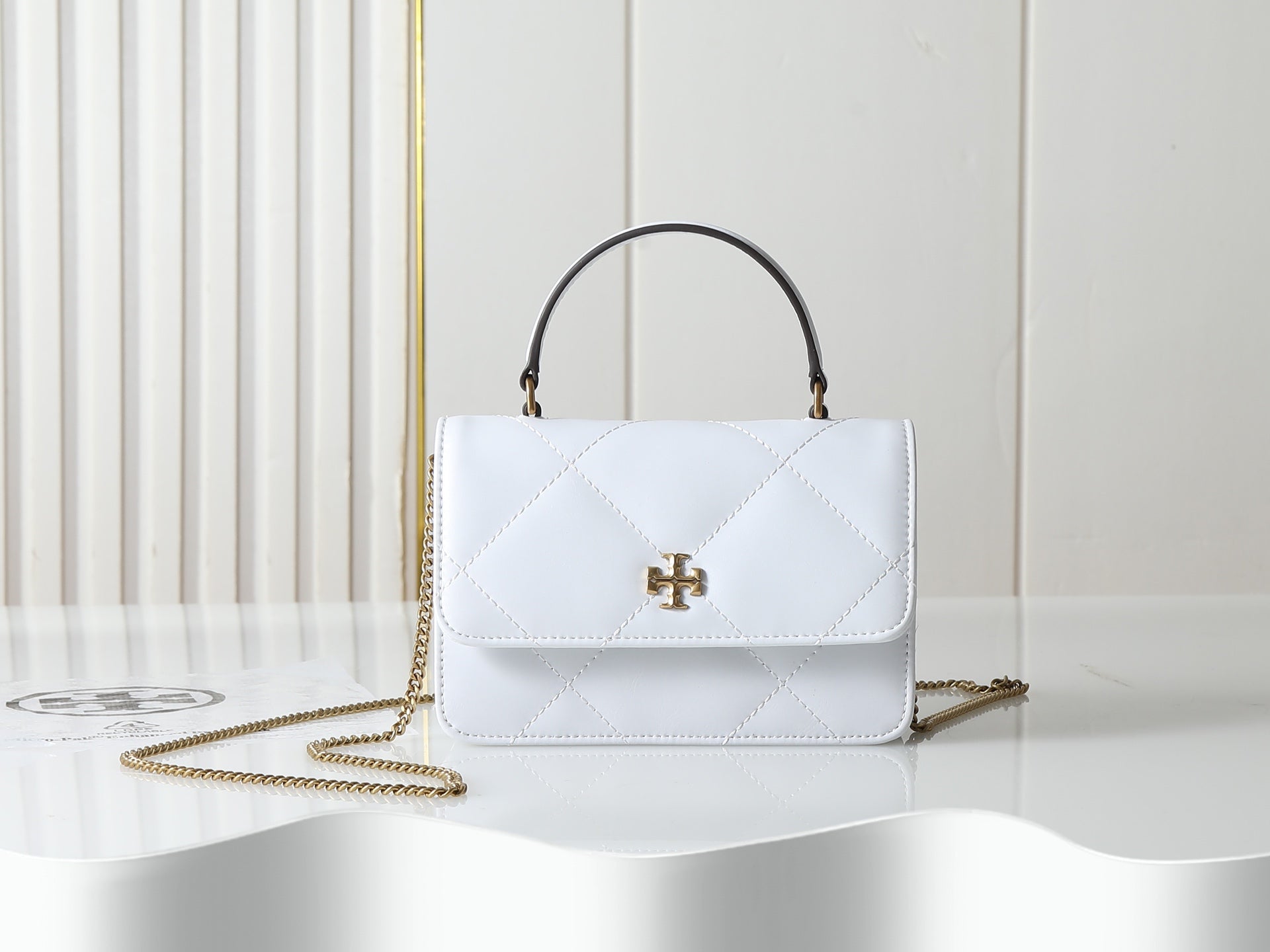 B1X56A26 Popular leather bag