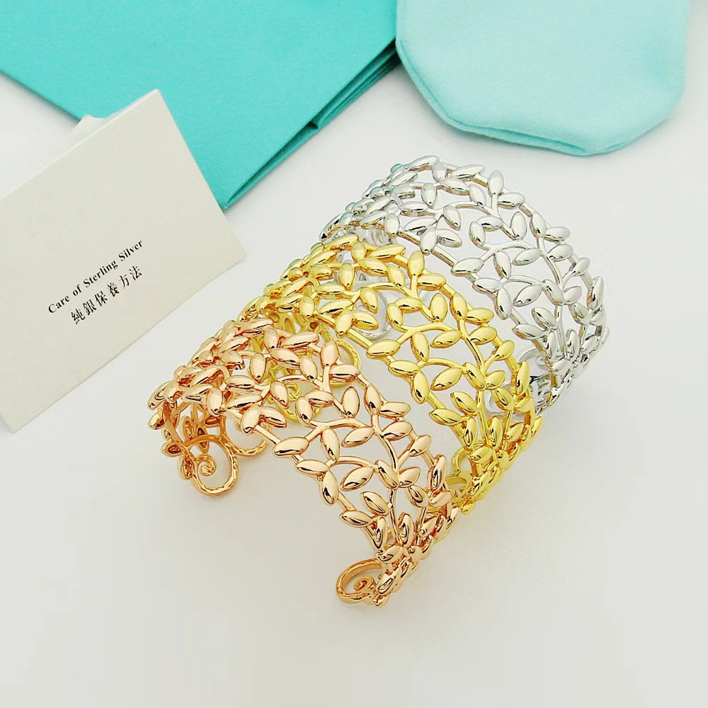 XPZ64T10K  Popular Bracelets