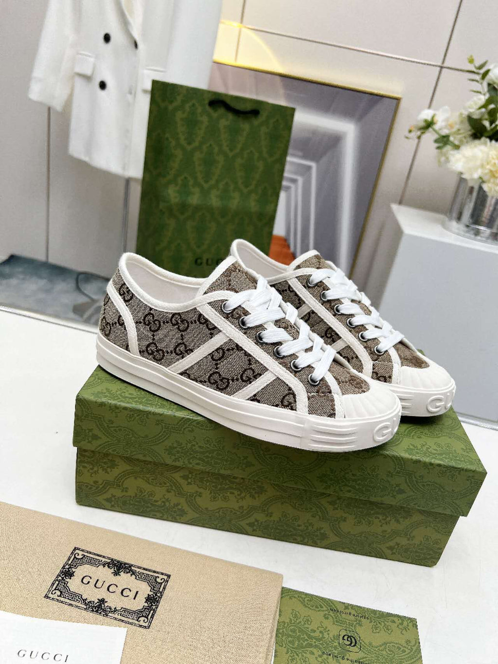 Z2Q105B238 Popular high-quality  Shoes
