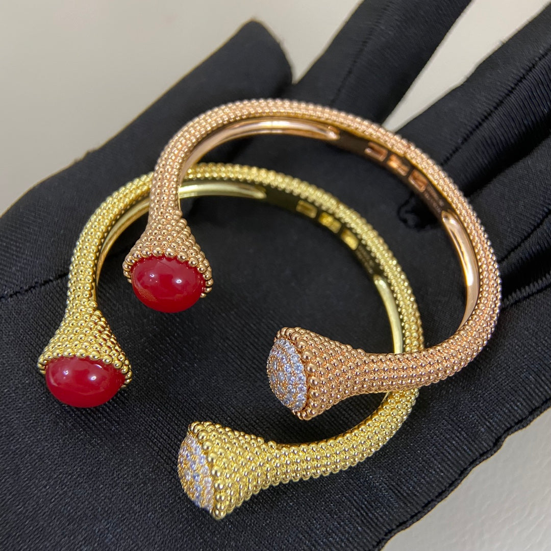 X5Q85VC102K  Popular Bracelets