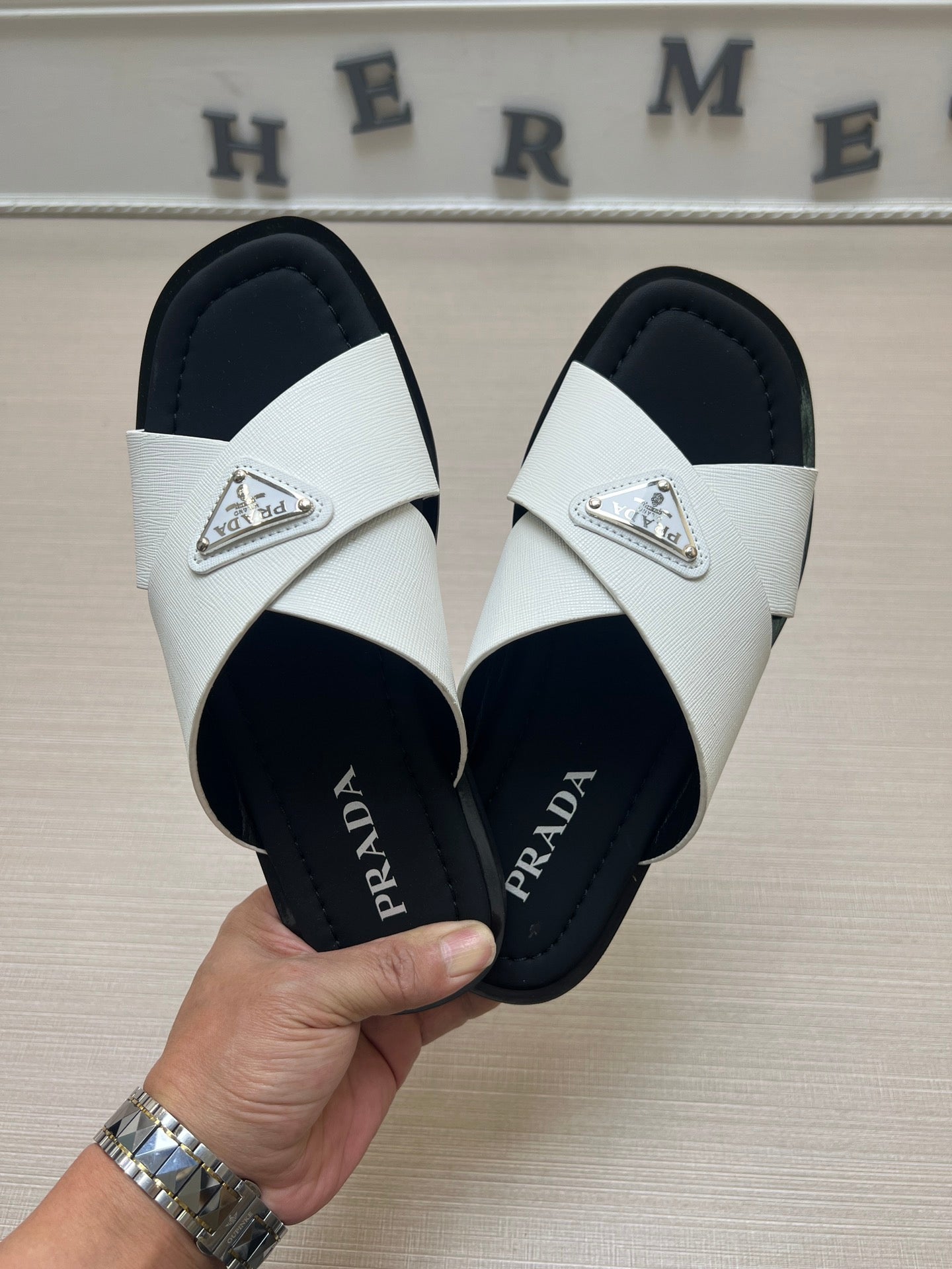 Z5ZPD71 Popular slippers
