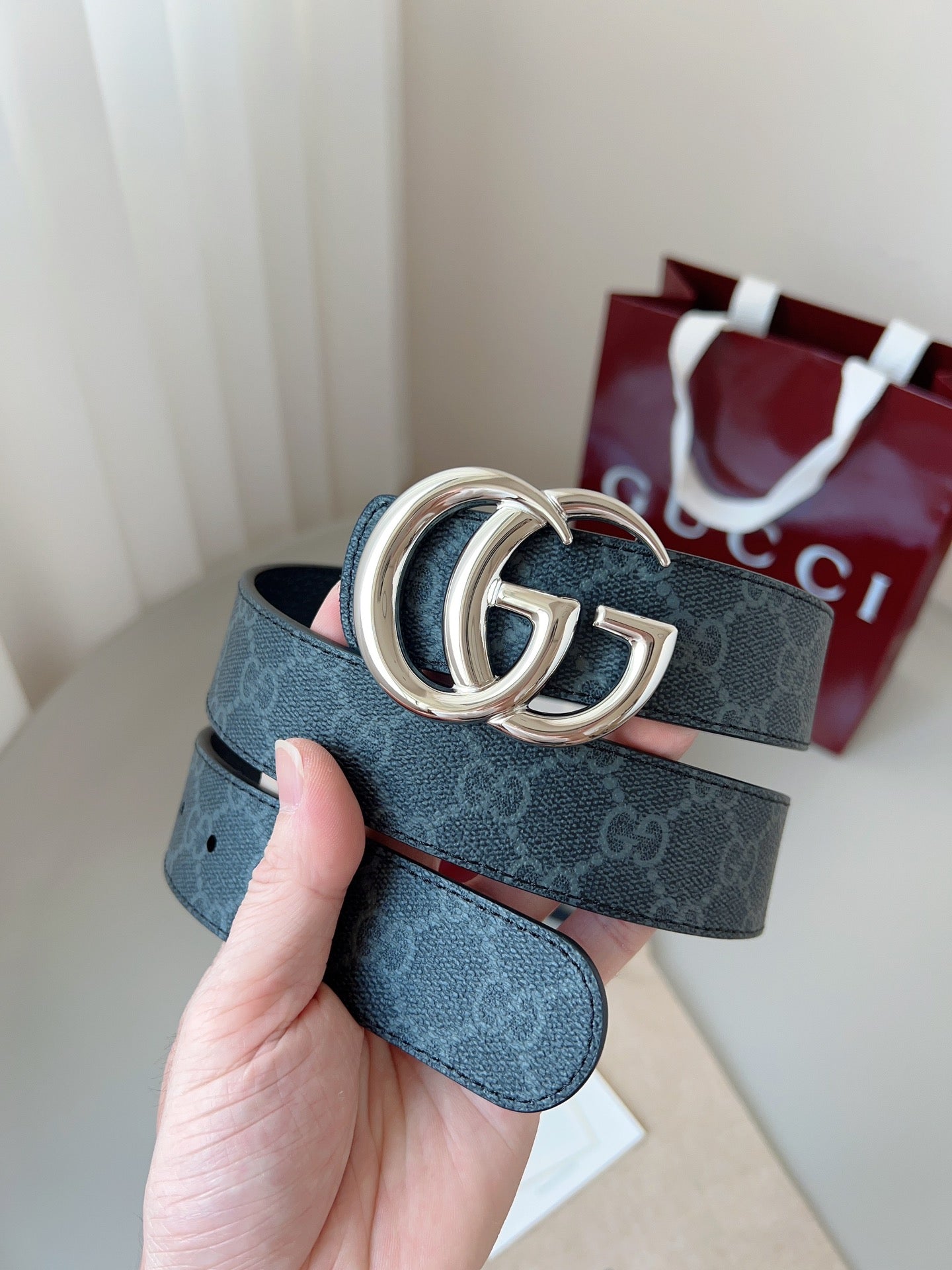 P1Q115B6 Popular High quality belt With full package