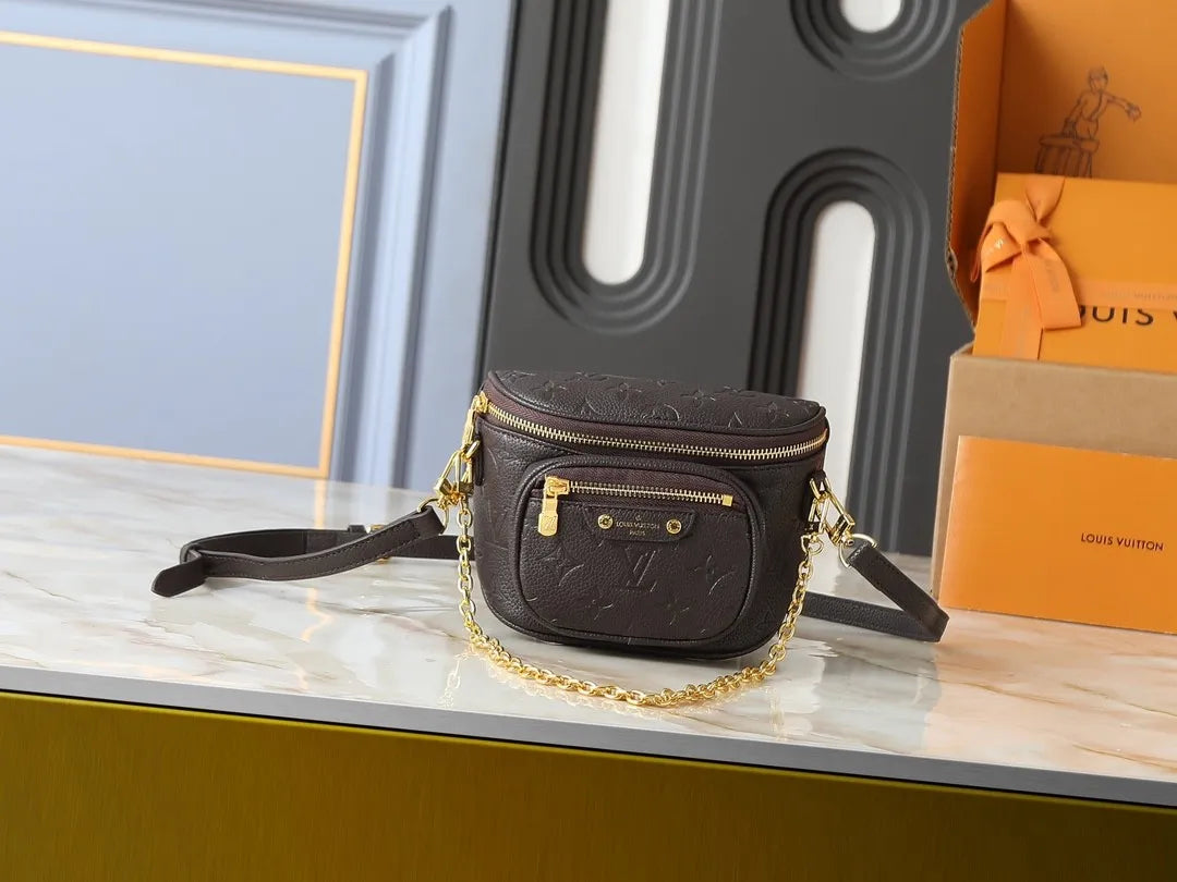 B1P46E71 Popular leather bag