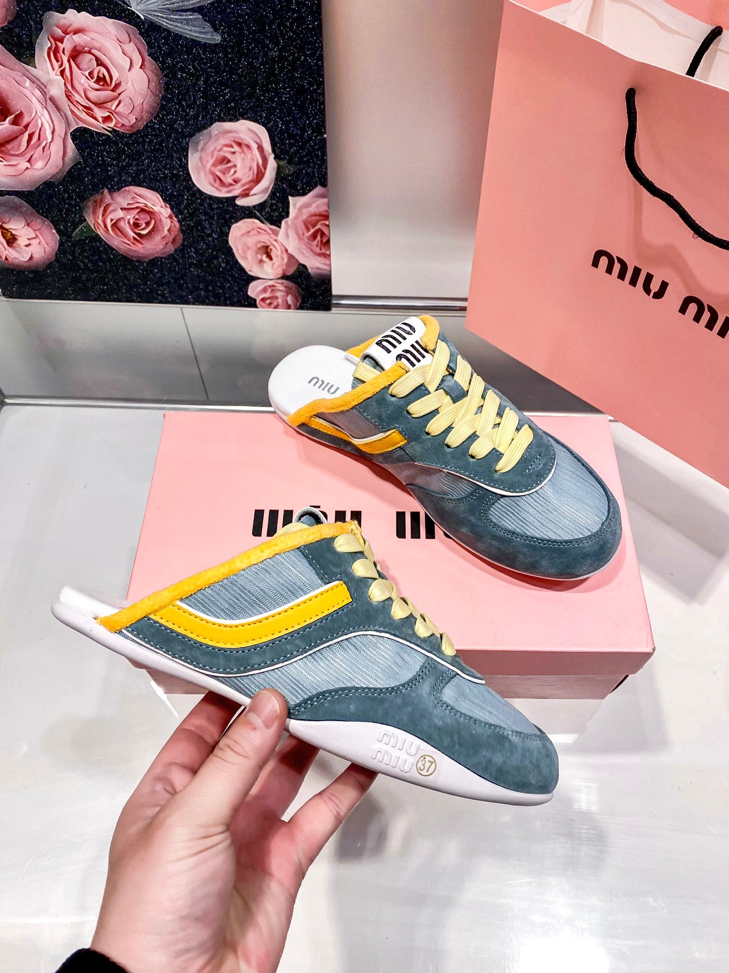 Z1Q105A358 Popular Shoes