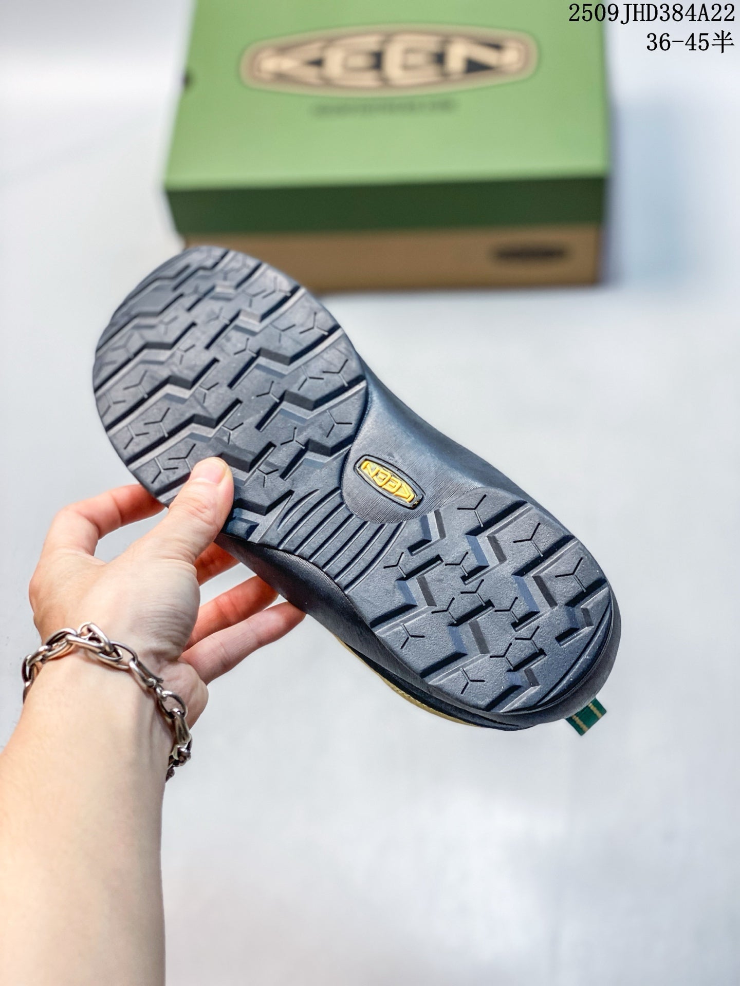 Z4Q95A69 Popular Shoes