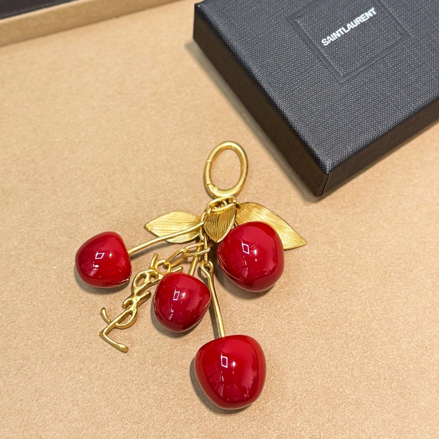 A1R46SL43 Popular bag 's charms accessories