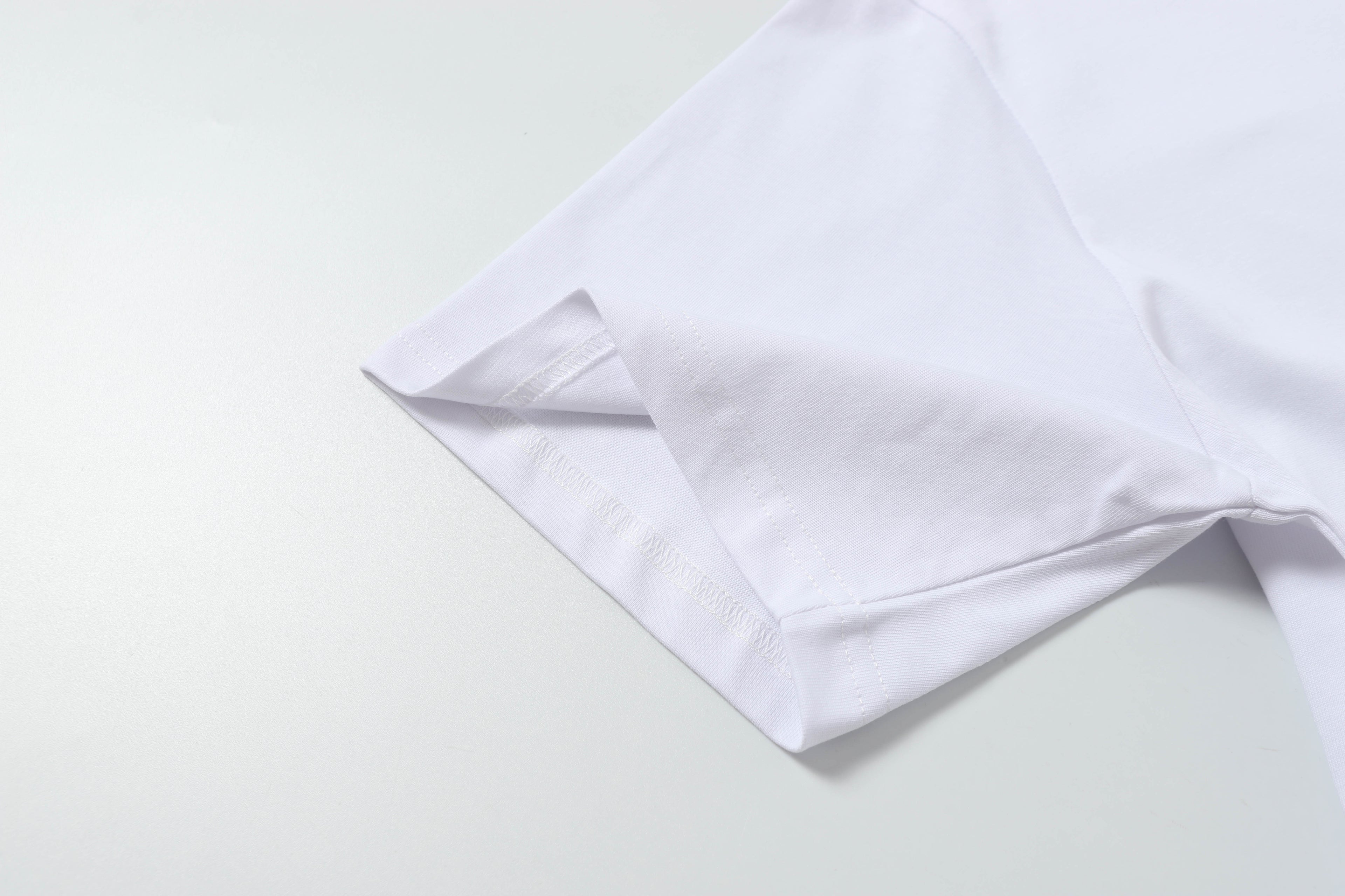 U1R45E166 Popular T-shirt