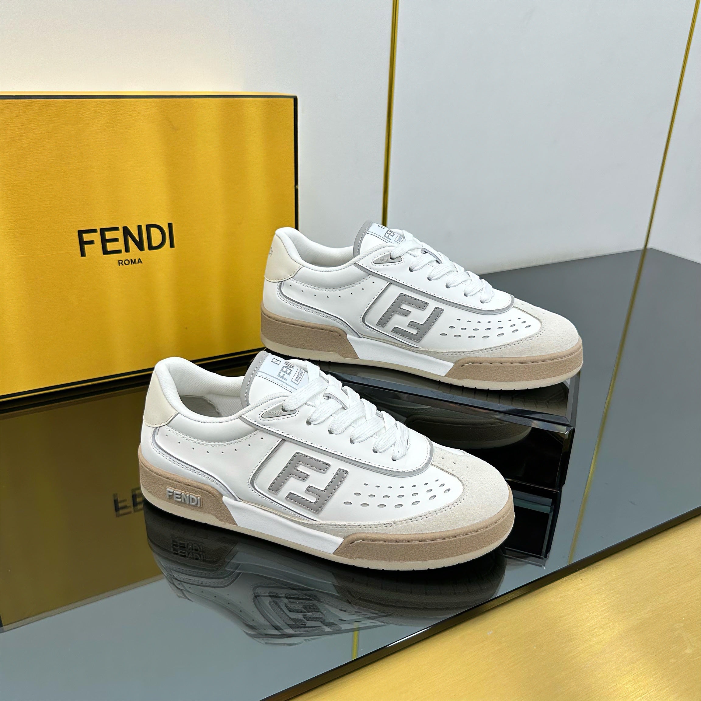Z2Q105F421 Popular high-quality Shoes