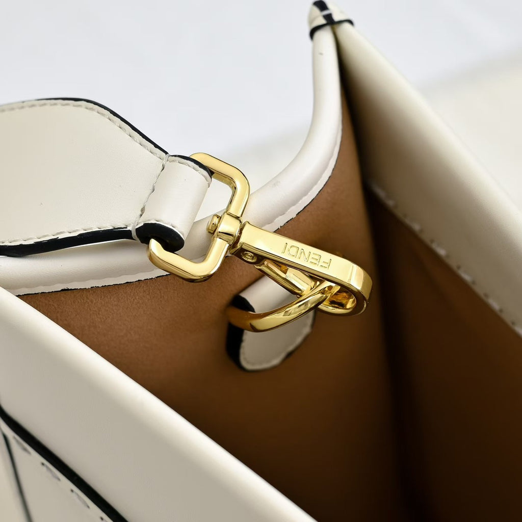 B1P36F105 Popular leather bag