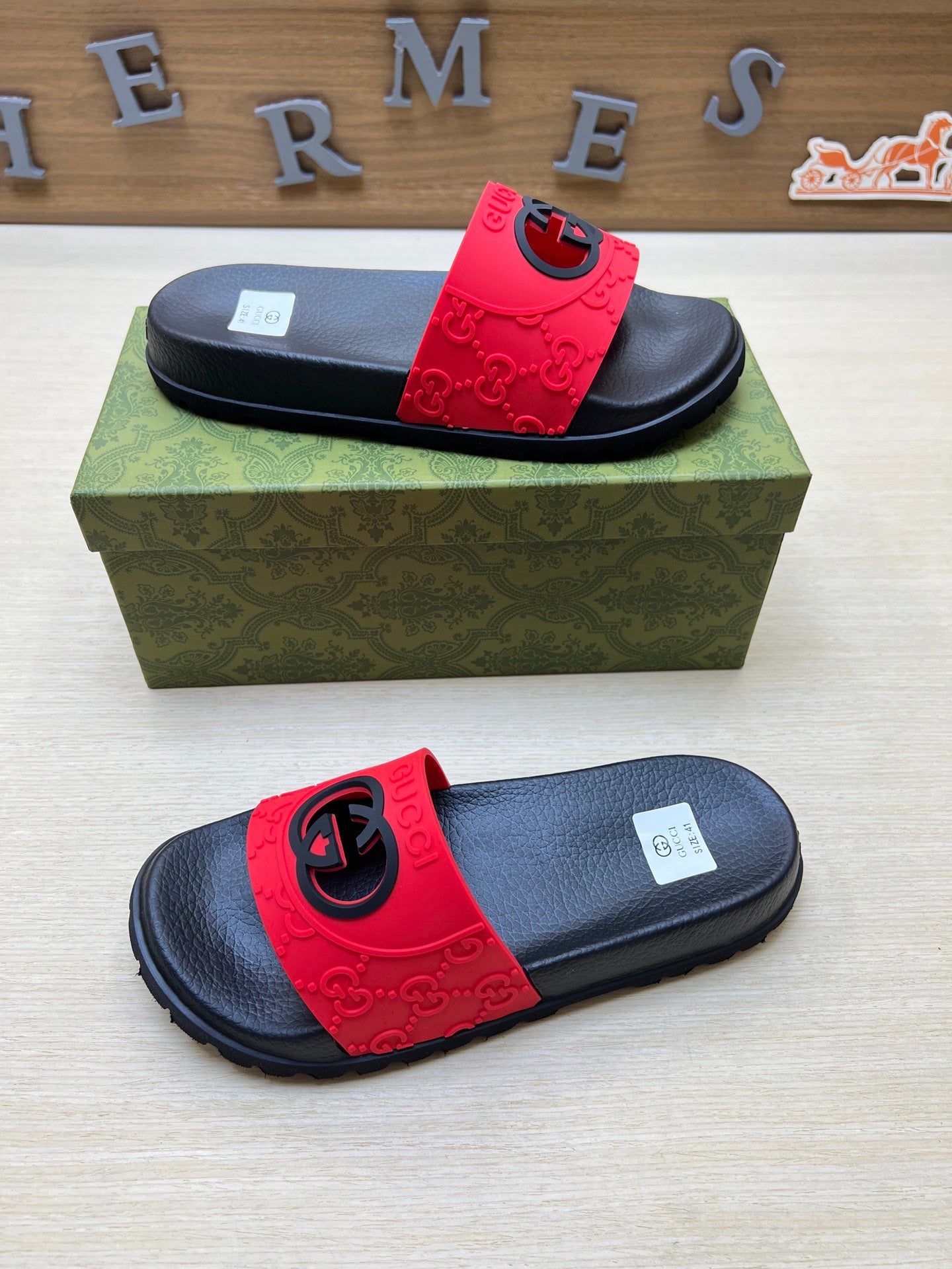 Z5R66B22 Popular  Slippers