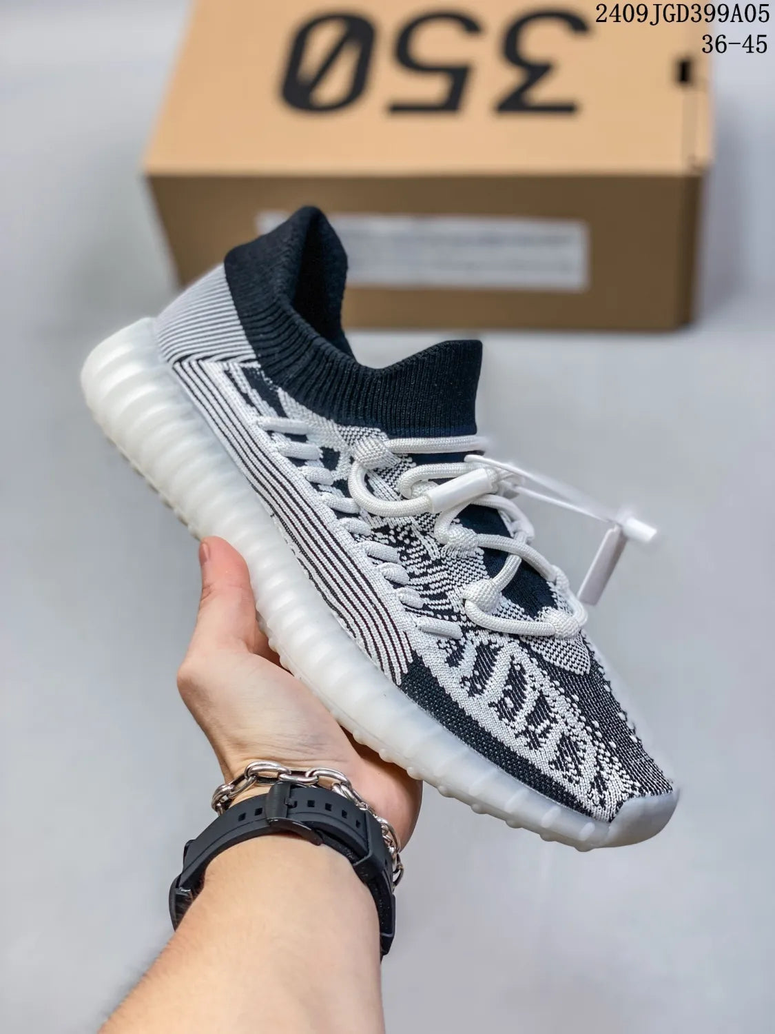 Z4Z45A126 Popular shoes