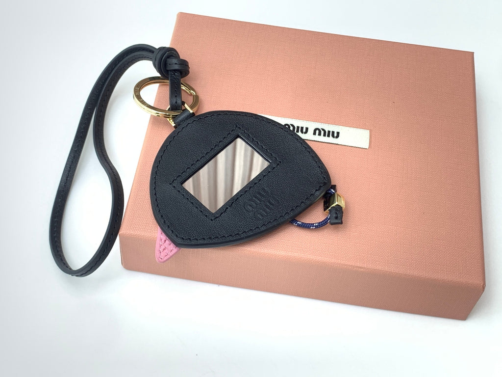 A1R76A60 Popular bag 's charms accessories