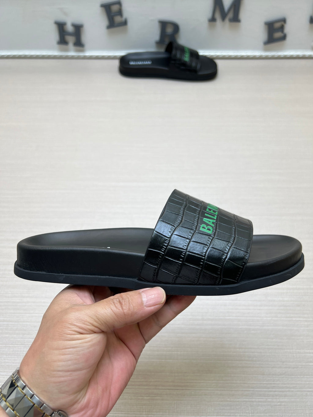 Z5ZJ99 Popular slippers