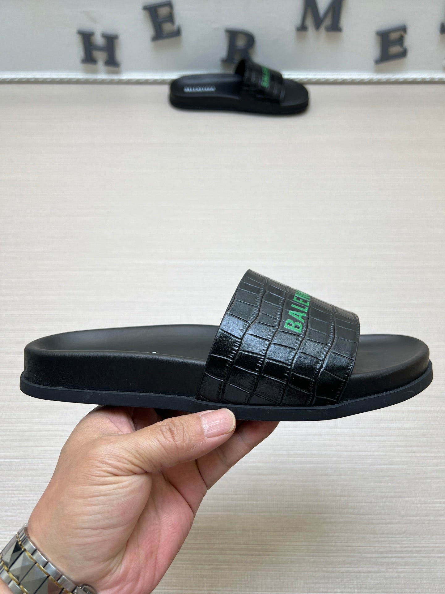 Z5ZJ99 Popular slippers