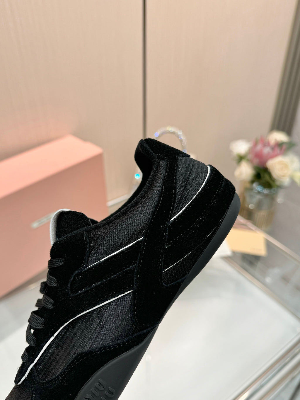 Z2Q105A246 Popular high-quality Shoes