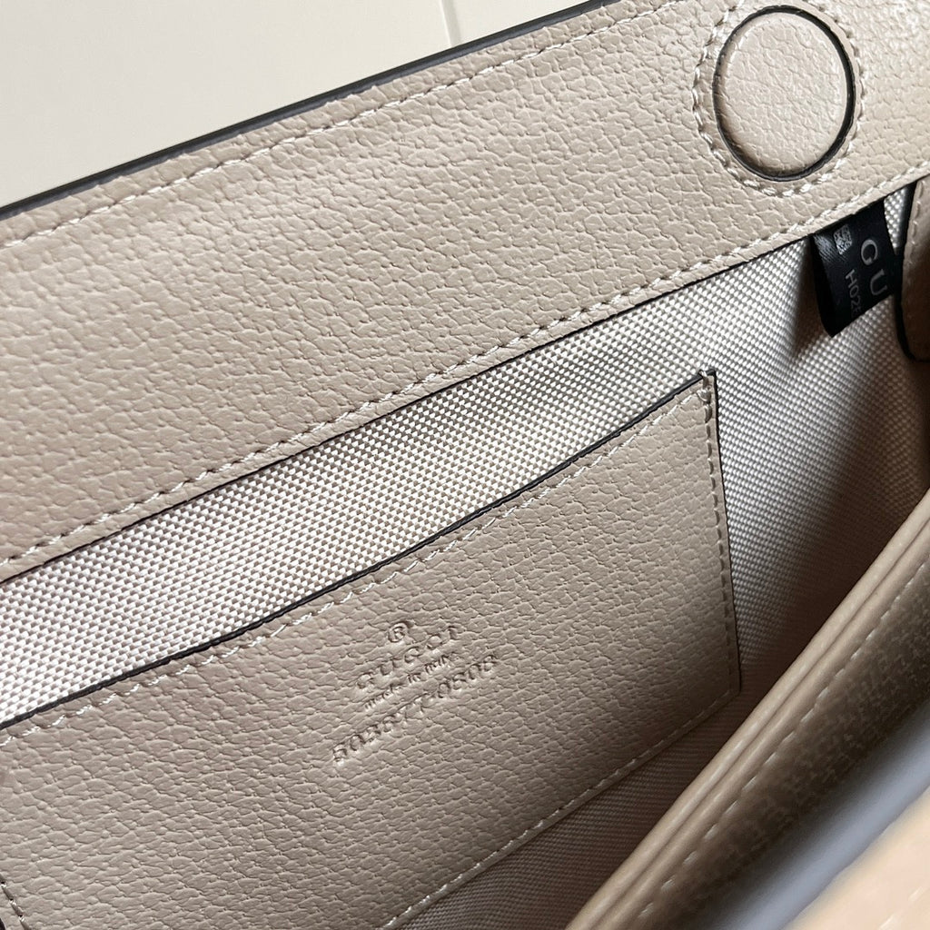 B1R15B44  Popular bag