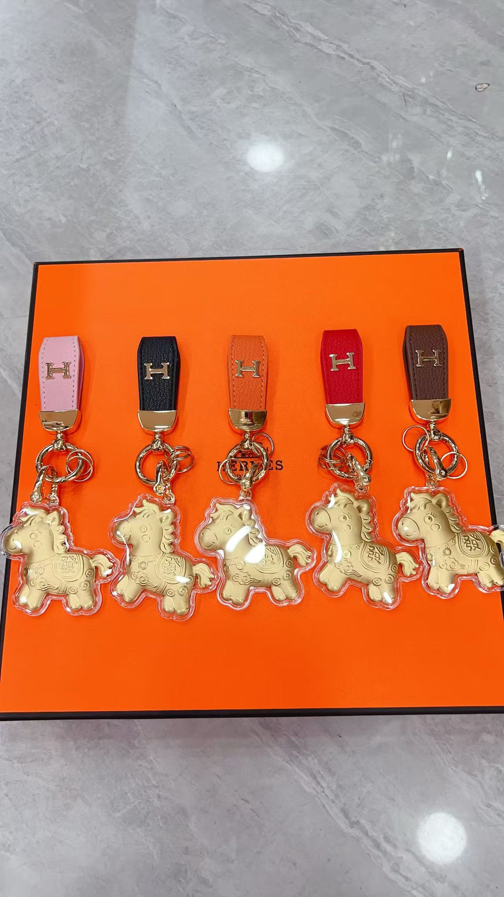 A1Z105H26 Popular bag 's charms accessories