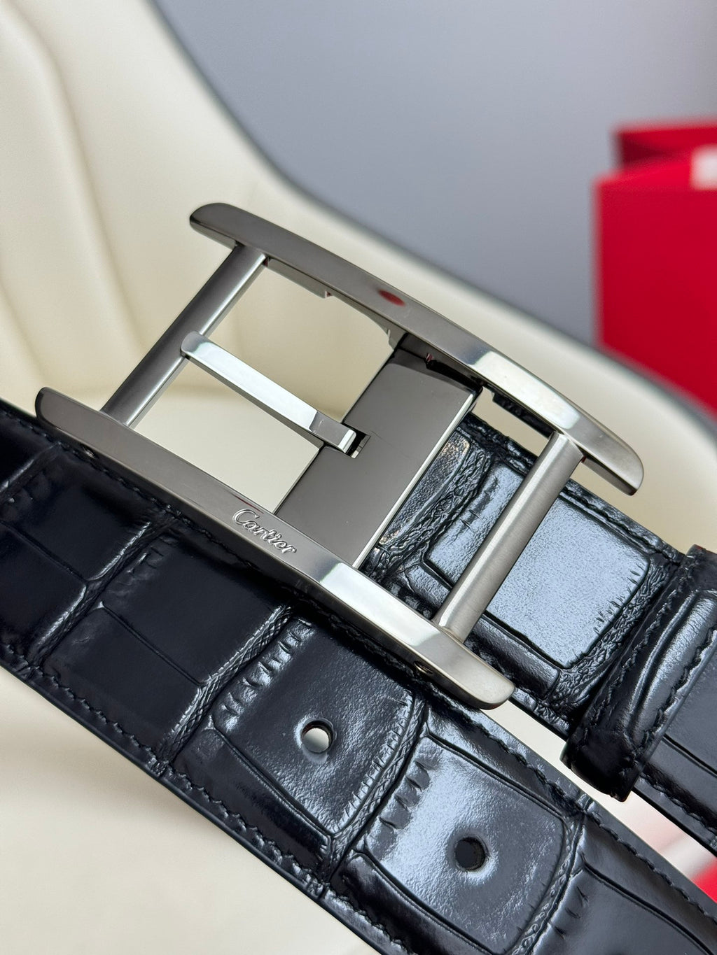 P1W15K172 Popular   High quality belt With full package